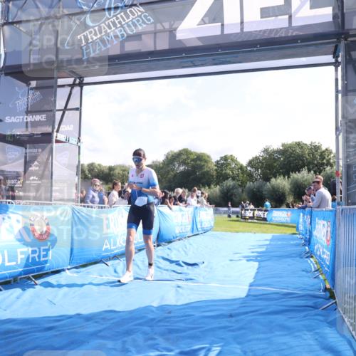 25.08.2024 - Elbe Triathlon Hamburg H.Heesch http://msf.ph/oto/6848918 25.08.2024 10:43:38 Ziel 67, 313 meine-sportfotos.de