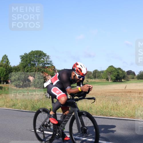 25.08.2024 - Elbe Triathlon Hamburg Fuchs,  Jonas http://msf.ph/oto/6848936 25.08.2024 09:11:29 Radfahren 318, 226, 58, 282, 61 meine-sportfotos.de