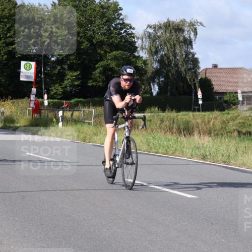 25.08.2024 - Elbe Triathlon Hamburg Fuchs,  Jonas http://msf.ph/oto/6848955 25.08.2024 09:54:26 Radfahren 368, 390, 119, 363, 518 meine-sportfotos.de