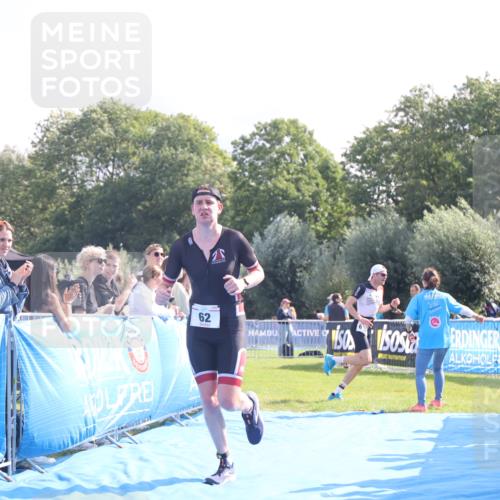 25.08.2024 - Elbe Triathlon Hamburg H.Heesch http://msf.ph/oto/6848956 25.08.2024 10:43:48 Ziel 62 meine-sportfotos.de