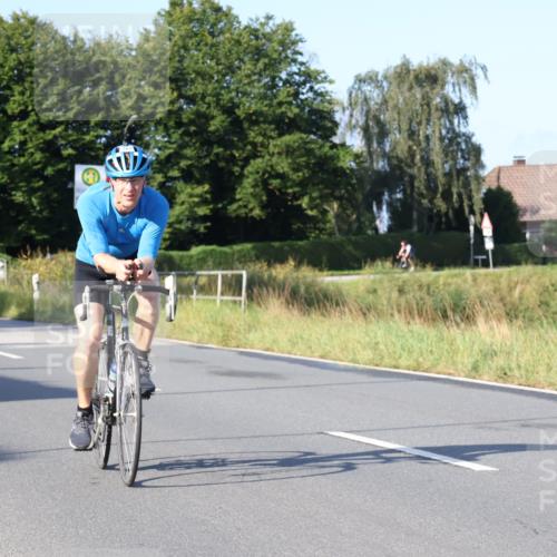 25.08.2024 - Elbe Triathlon Hamburg Fuchs,  Jonas http://msf.ph/oto/6848964 25.08.2024 09:11:33 Radfahren 58, 282, 61, 293, 193 meine-sportfotos.de
