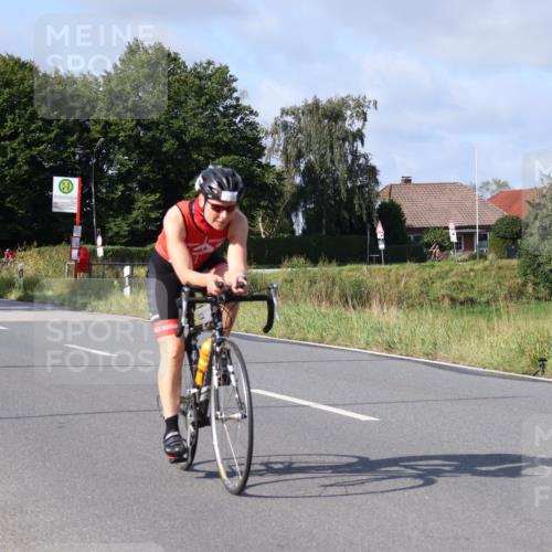25.08.2024 - Elbe Triathlon Hamburg Fuchs,  Jonas http://msf.ph/oto/6848996 25.08.2024 09:54:28 Radfahren 368, 390, 119, 363, 518, 248, 237 meine-sportfotos.de