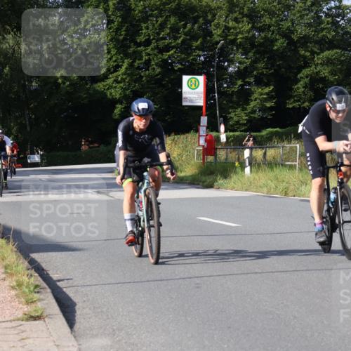 25.08.2024 - Elbe Triathlon Hamburg Fuchs,  Jonas http://msf.ph/oto/6849065 25.08.2024 09:54:31 Radfahren 390, 119, 363, 518, 248, 237, 284 meine-sportfotos.de