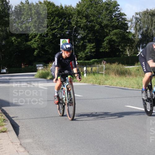 25.08.2024 - Elbe Triathlon Hamburg Fuchs,  Jonas http://msf.ph/oto/6849078 25.08.2024 09:54:31 Radfahren 390, 119, 363, 518, 248, 237, 284 meine-sportfotos.de