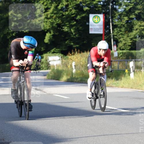 25.08.2024 - Elbe Triathlon Hamburg Fuchs,  Jonas http://msf.ph/oto/6849083 25.08.2024 09:11:41 Radfahren 61, 293, 193, 87, 52, 157, 252 meine-sportfotos.de