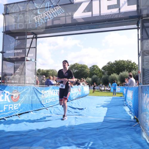 25.08.2024 - Elbe Triathlon Hamburg H.Heesch http://msf.ph/oto/6849087 25.08.2024 10:43:49 Ziel 62 meine-sportfotos.de