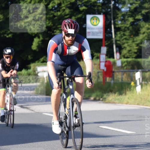 25.08.2024 - Elbe Triathlon Hamburg Fuchs,  Jonas http://msf.ph/oto/6849164 25.08.2024 09:11:45 Radfahren 87, 52, 157, 252, 168, 235 meine-sportfotos.de