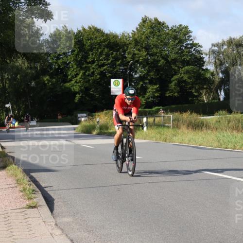 25.08.2024 - Elbe Triathlon Hamburg Fuchs,  Jonas http://msf.ph/oto/6849168 25.08.2024 09:54:35 Radfahren 363, 518, 248, 237, 284, 414, 269 meine-sportfotos.de