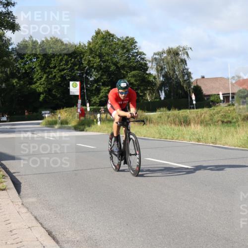 25.08.2024 - Elbe Triathlon Hamburg Fuchs,  Jonas http://msf.ph/oto/6849182 25.08.2024 09:54:36 Radfahren 363, 518, 248, 237, 284, 414, 269 meine-sportfotos.de