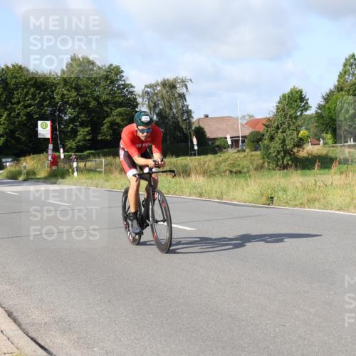 25.08.2024 - Elbe Triathlon Hamburg Fuchs,  Jonas http://msf.ph/oto/6849191 25.08.2024 09:54:36 Radfahren 363, 518, 248, 237, 284, 414, 269 meine-sportfotos.de