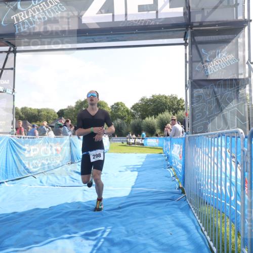 25.08.2024 - Elbe Triathlon Hamburg H.Heesch http://msf.ph/oto/6849205 25.08.2024 10:44:23 Ziel 298 meine-sportfotos.de