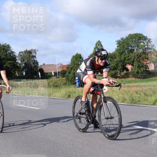 25.08.2024 - Elbe Triathlon Hamburg Fuchs,  Jonas http://msf.ph/oto/6849287 25.08.2024 09:54:42 Radfahren 414, 269, 504 meine-sportfotos.de