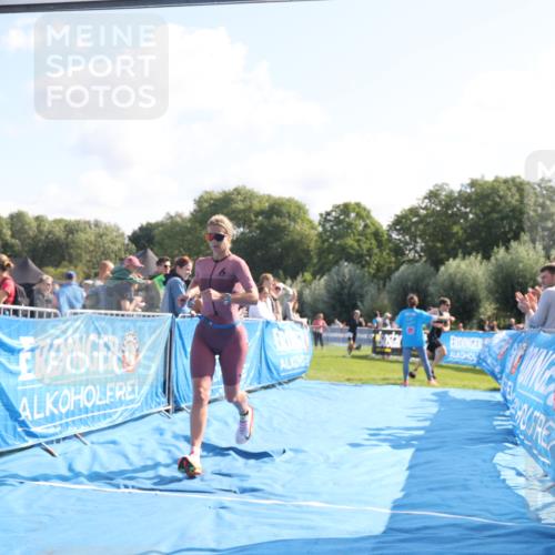 25.08.2024 - Elbe Triathlon Hamburg H.Heesch http://msf.ph/oto/6849293 25.08.2024 10:45:04 Ziel 139 meine-sportfotos.de