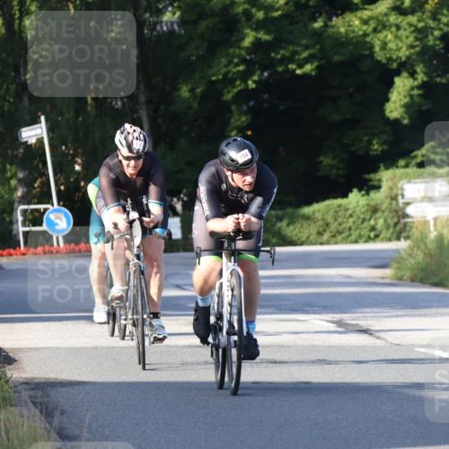 25.08.2024 - Elbe Triathlon Hamburg Fuchs,  Jonas http://msf.ph/oto/6849370 25.08.2024 09:12:01 Radfahren 244, 194, 43, 135 meine-sportfotos.de