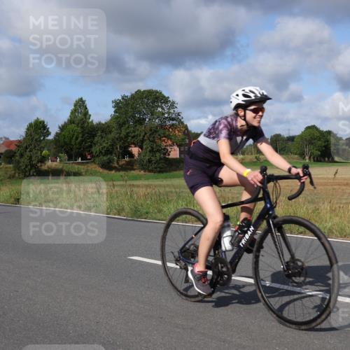 25.08.2024 - Elbe Triathlon Hamburg Fuchs,  Jonas http://msf.ph/oto/6849405 25.08.2024 09:54:49 Radfahren 504, 443 meine-sportfotos.de