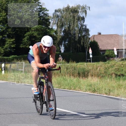 25.08.2024 - Elbe Triathlon Hamburg Fuchs,  Jonas http://msf.ph/oto/6849430 25.08.2024 09:54:53 Radfahren 504, 443, 534 meine-sportfotos.de