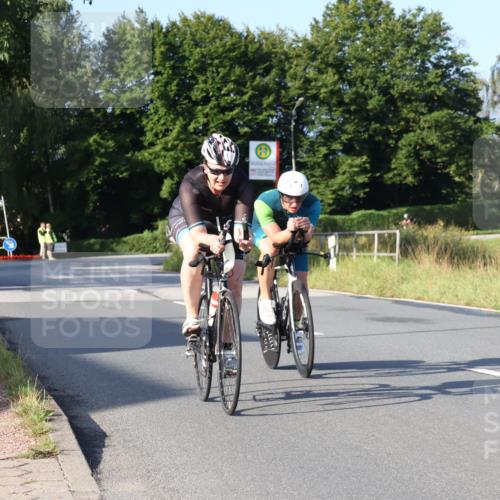 25.08.2024 - Elbe Triathlon Hamburg Fuchs,  Jonas http://msf.ph/oto/6849432 25.08.2024 09:12:03 Radfahren 194, 43, 135 meine-sportfotos.de