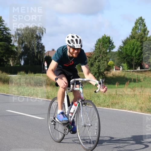 25.08.2024 - Elbe Triathlon Hamburg Fuchs,  Jonas http://msf.ph/oto/6849535 25.08.2024 09:55:03 Radfahren 534, 213, 295 meine-sportfotos.de