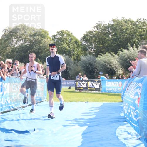 25.08.2024 - Elbe Triathlon Hamburg H.Heesch http://msf.ph/oto/6849557 25.08.2024 10:45:21 Ziel 204, 257 meine-sportfotos.de