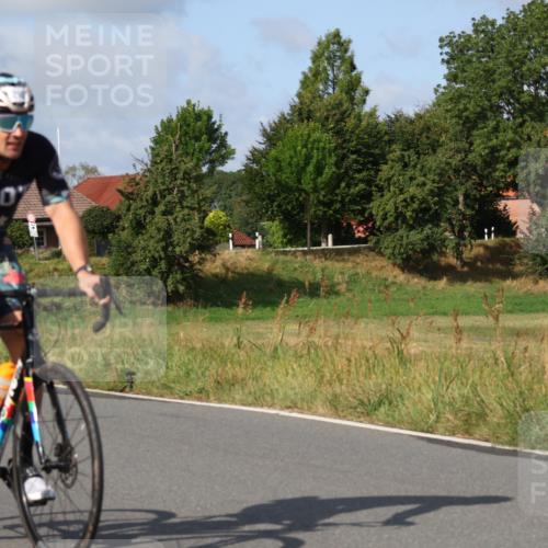 25.08.2024 - Elbe Triathlon Hamburg Fuchs,  Jonas http://msf.ph/oto/6849581 25.08.2024 09:55:05 Radfahren 213, 295 meine-sportfotos.de