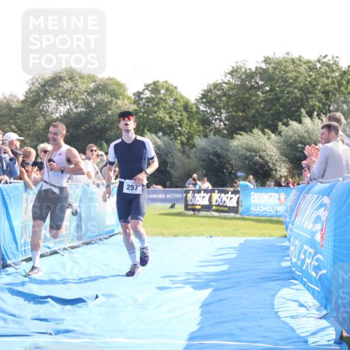 25.08.2024 - Elbe Triathlon Hamburg H.Heesch http://msf.ph/oto/6849599 25.08.2024 10:45:21 Ziel 204, 257 meine-sportfotos.de