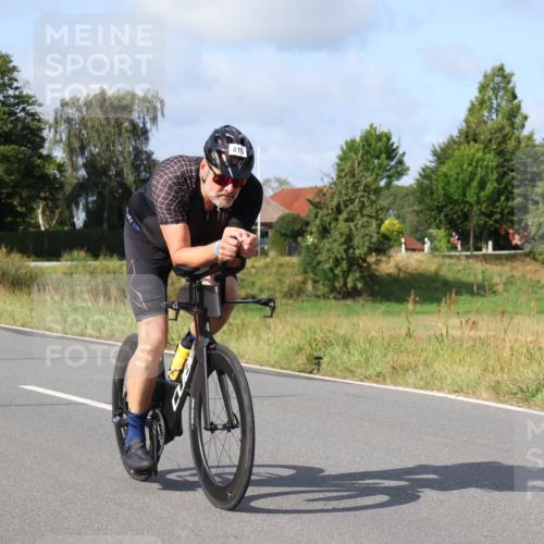 25.08.2024 - Elbe Triathlon Hamburg Fuchs,  Jonas http://msf.ph/oto/6849667 25.08.2024 09:55:16 Radfahren 373, 415, 217 meine-sportfotos.de