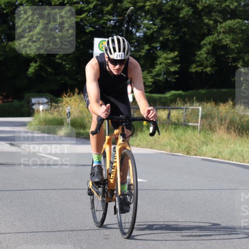 25.08.2024 - Elbe Triathlon Hamburg Fuchs,  Jonas http://msf.ph/oto/6849691 25.08.2024 09:55:23 Radfahren 217, 279, 408 meine-sportfotos.de