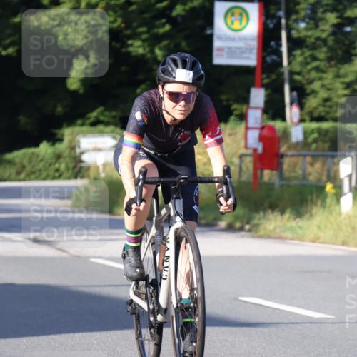 25.08.2024 - Elbe Triathlon Hamburg Fuchs,  Jonas http://msf.ph/oto/6849719 25.08.2024 09:12:28 Radfahren 152, 215, 150, 165 meine-sportfotos.de