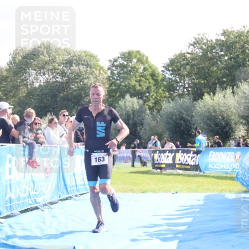 25.08.2024 - Elbe Triathlon Hamburg H.Heesch http://msf.ph/oto/6849776 25.08.2024 10:46:26 Ziel 163 meine-sportfotos.de