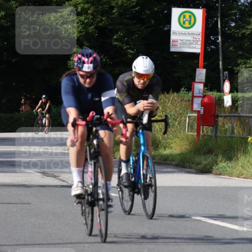 25.08.2024 - Elbe Triathlon Hamburg Fuchs,  Jonas http://msf.ph/oto/6849803 25.08.2024 09:55:32 Radfahren 408, 387, 505, 283, 318 meine-sportfotos.de