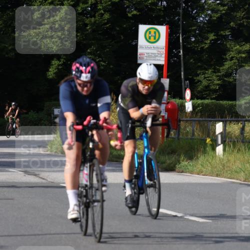 25.08.2024 - Elbe Triathlon Hamburg Fuchs,  Jonas http://msf.ph/oto/6849808 25.08.2024 09:55:33 Radfahren 408, 387, 505, 283, 318 meine-sportfotos.de