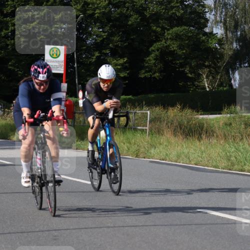 25.08.2024 - Elbe Triathlon Hamburg Fuchs,  Jonas http://msf.ph/oto/6849824 25.08.2024 09:55:33 Radfahren 408, 387, 505, 283, 318 meine-sportfotos.de