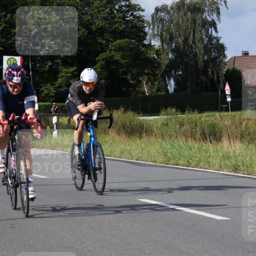 25.08.2024 - Elbe Triathlon Hamburg Fuchs,  Jonas http://msf.ph/oto/6849827 25.08.2024 09:55:33 Radfahren 408, 387, 505, 283, 318 meine-sportfotos.de