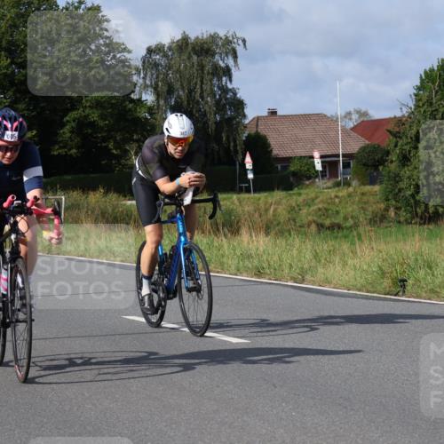 25.08.2024 - Elbe Triathlon Hamburg Fuchs,  Jonas http://msf.ph/oto/6849835 25.08.2024 09:55:33 Radfahren 408, 387, 505, 283, 318 meine-sportfotos.de