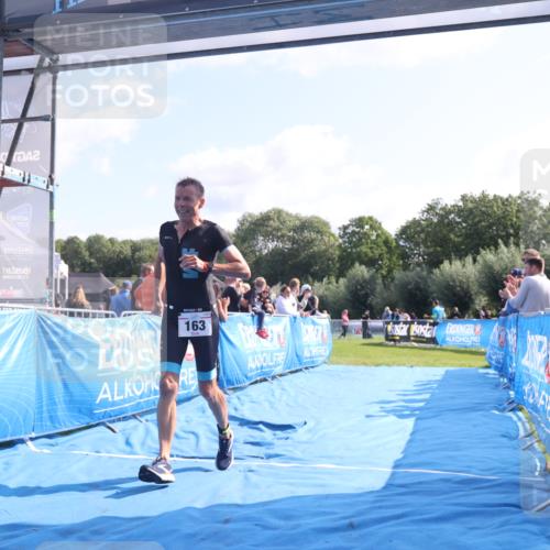 25.08.2024 - Elbe Triathlon Hamburg H.Heesch http://msf.ph/oto/6849850 25.08.2024 10:46:28 Ziel 163 meine-sportfotos.de