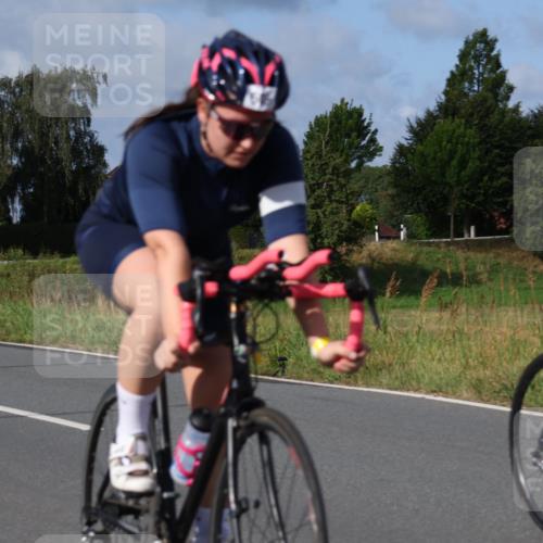 25.08.2024 - Elbe Triathlon Hamburg Fuchs,  Jonas http://msf.ph/oto/6849855 25.08.2024 09:55:34 Radfahren 408, 387, 505, 283, 318, 252 meine-sportfotos.de
