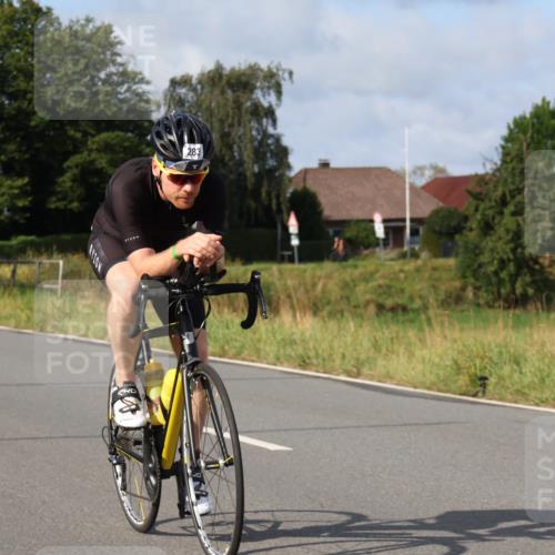 25.08.2024 - Elbe Triathlon Hamburg Fuchs,  Jonas http://msf.ph/oto/6849858 25.08.2024 09:55:35 Radfahren 408, 387, 505, 283, 318, 252, 480 meine-sportfotos.de