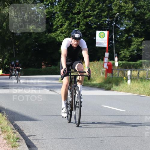25.08.2024 - Elbe Triathlon Hamburg Fuchs,  Jonas http://msf.ph/oto/6849877 25.08.2024 09:55:37 Radfahren 387, 505, 283, 318, 252, 480, 453 meine-sportfotos.de