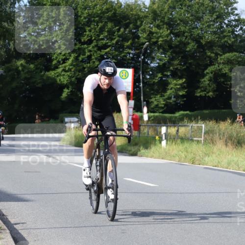 25.08.2024 - Elbe Triathlon Hamburg Fuchs,  Jonas http://msf.ph/oto/6849884 25.08.2024 09:55:37 Radfahren 387, 505, 283, 318, 252, 480, 453 meine-sportfotos.de