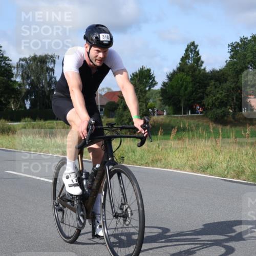 25.08.2024 - Elbe Triathlon Hamburg Fuchs,  Jonas http://msf.ph/oto/6849916 25.08.2024 09:55:38 Radfahren 387, 505, 283, 318, 252, 480, 453 meine-sportfotos.de