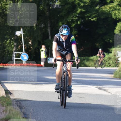 25.08.2024 - Elbe Triathlon Hamburg Fuchs,  Jonas http://msf.ph/oto/6849918 25.08.2024 09:12:46 Radfahren 290, 154 meine-sportfotos.de