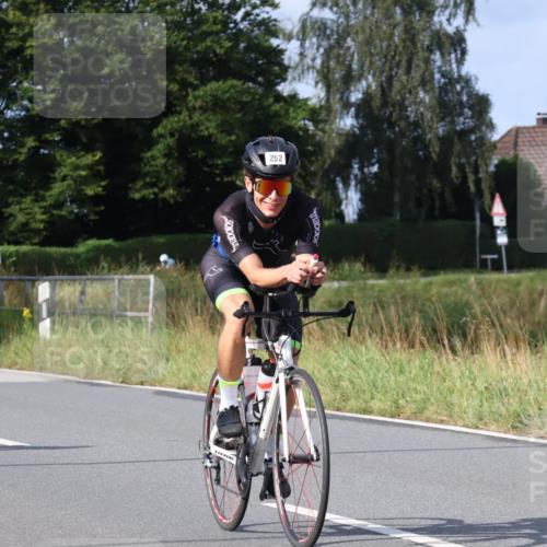 25.08.2024 - Elbe Triathlon Hamburg Fuchs,  Jonas http://msf.ph/oto/6849958 25.08.2024 09:55:41 Radfahren 318, 252, 480, 453, 482 meine-sportfotos.de