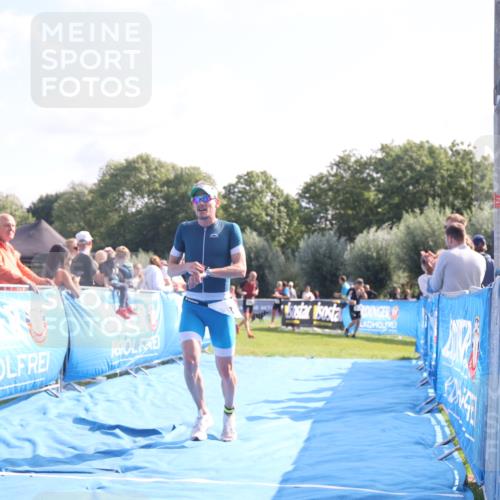 25.08.2024 - Elbe Triathlon Hamburg H.Heesch http://msf.ph/oto/6849969 25.08.2024 10:46:59 Ziel 403 meine-sportfotos.de