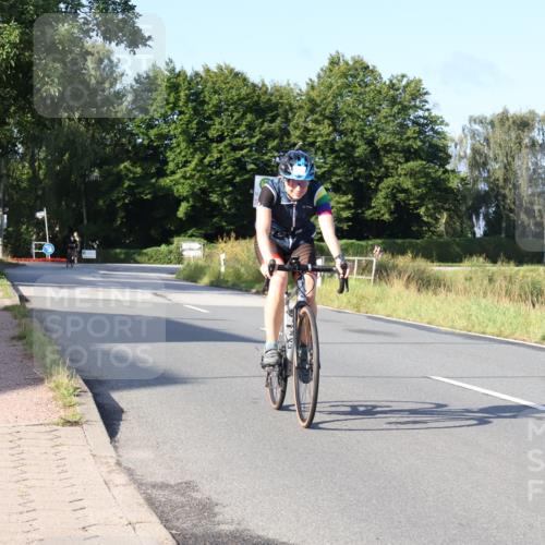 25.08.2024 - Elbe Triathlon Hamburg Fuchs,  Jonas http://msf.ph/oto/6849980 25.08.2024 09:12:47 Radfahren 290, 154 meine-sportfotos.de