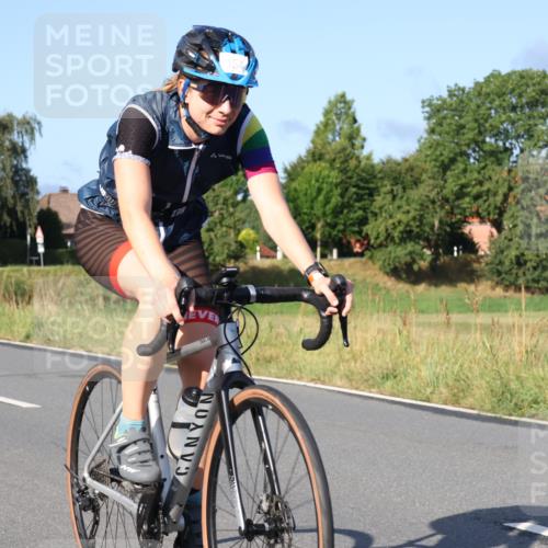 25.08.2024 - Elbe Triathlon Hamburg Fuchs,  Jonas http://msf.ph/oto/6850003 25.08.2024 09:12:48 Radfahren 154, 131 meine-sportfotos.de