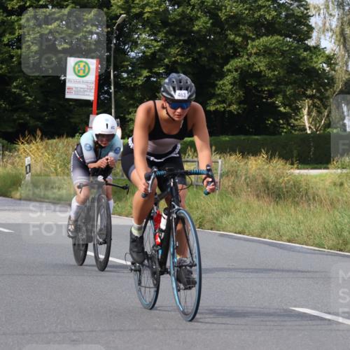 25.08.2024 - Elbe Triathlon Hamburg Fuchs,  Jonas http://msf.ph/oto/6850067 25.08.2024 09:55:48 Radfahren 453, 482, 463, 244, 238, 230 meine-sportfotos.de