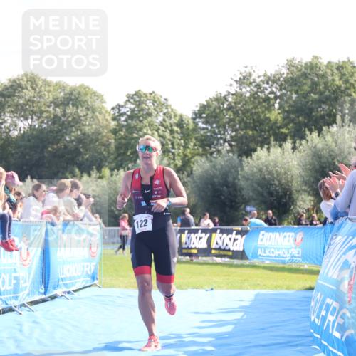 25.08.2024 - Elbe Triathlon Hamburg H.Heesch http://msf.ph/oto/6850086 25.08.2024 10:47:07 Ziel 122, 403 meine-sportfotos.de