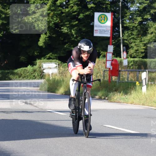 25.08.2024 - Elbe Triathlon Hamburg Fuchs,  Jonas http://msf.ph/oto/6850220 25.08.2024 09:13:23 Radfahren 65, 251 meine-sportfotos.de