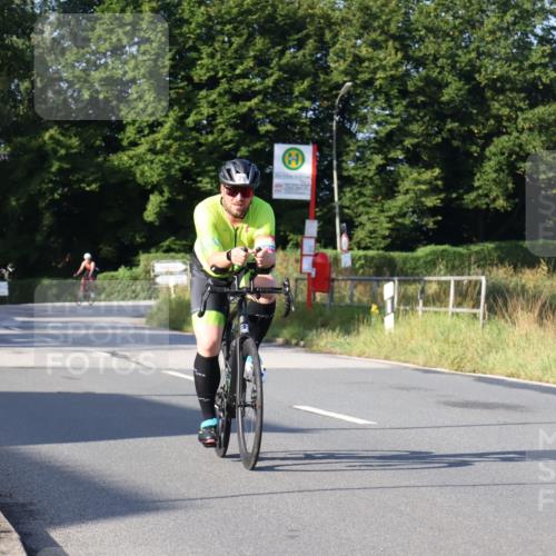 25.08.2024 - Elbe Triathlon Hamburg Fuchs,  Jonas http://msf.ph/oto/6850257 25.08.2024 09:13:24 Radfahren 65, 251 meine-sportfotos.de