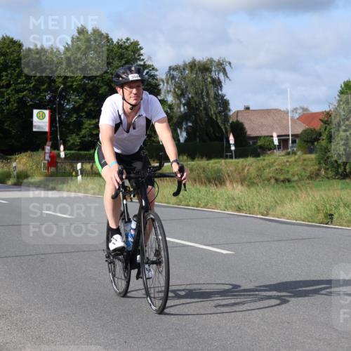 25.08.2024 - Elbe Triathlon Hamburg Fuchs,  Jonas http://msf.ph/oto/6850369 25.08.2024 09:56:05 Radfahren 359, 358, 354, 420 meine-sportfotos.de